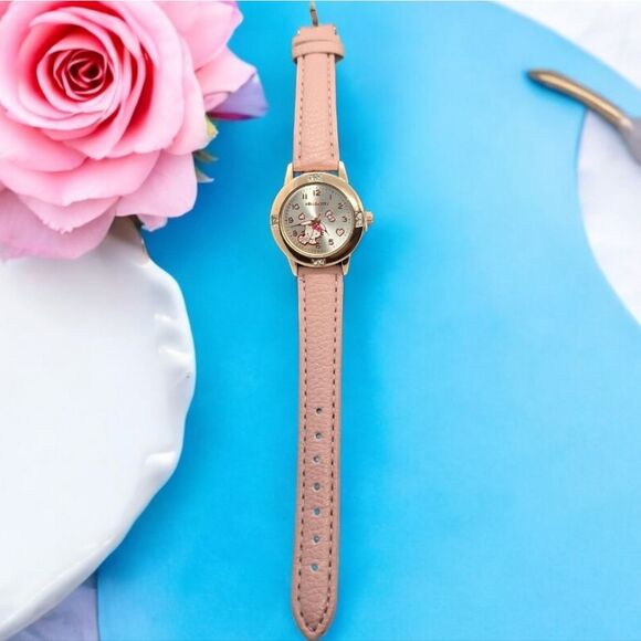 Hello Kitty Pink Leather Band Watch Cat Face Rose Gold Rhinestone Analog Battery - Picture 2 of 6